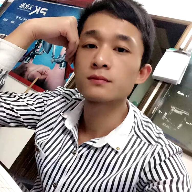 毒蛇十三的照片