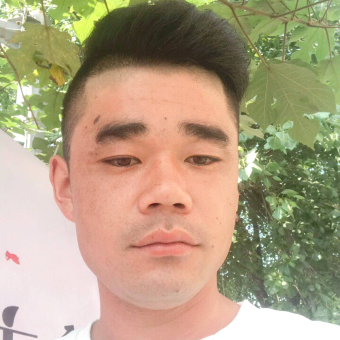 暴躁笑啤酒的照片