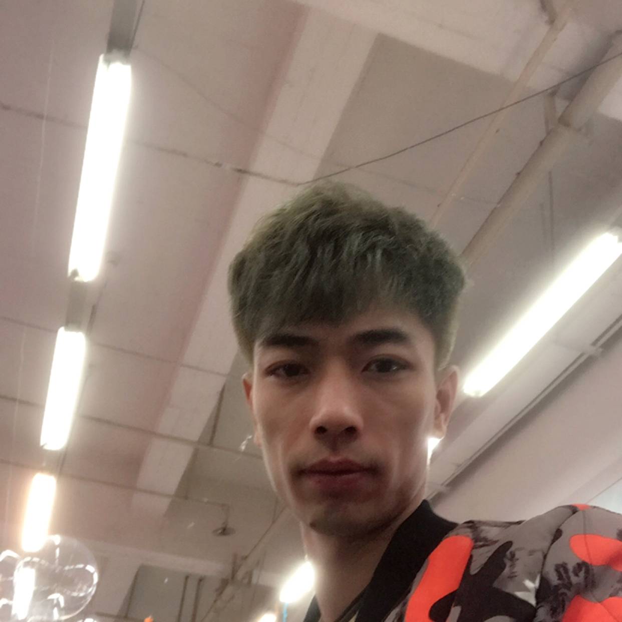 伄的照片