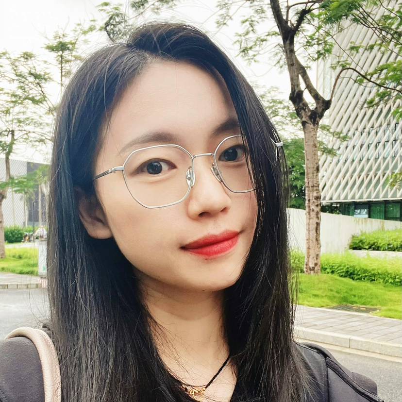 小曼的照片