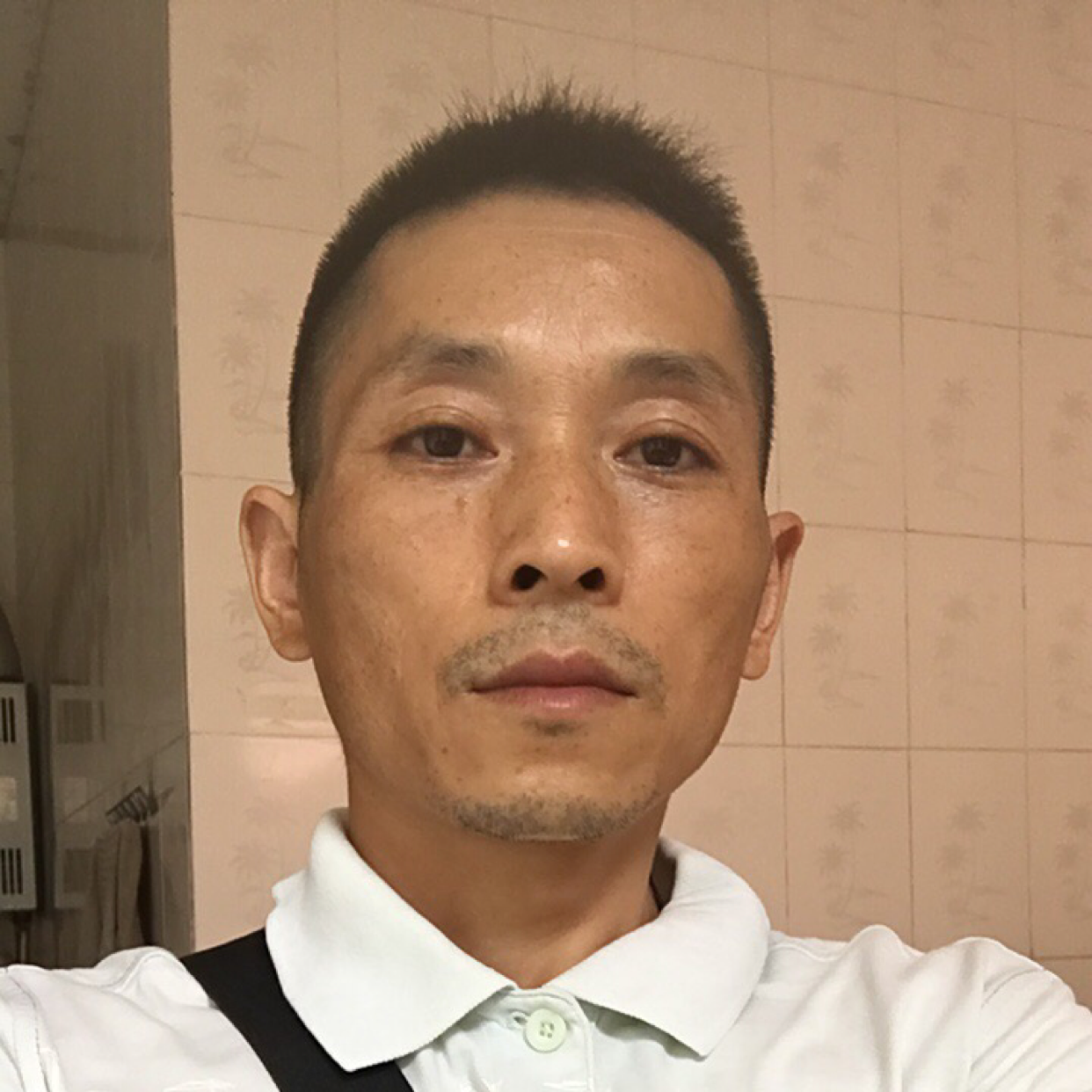 聆云的照片