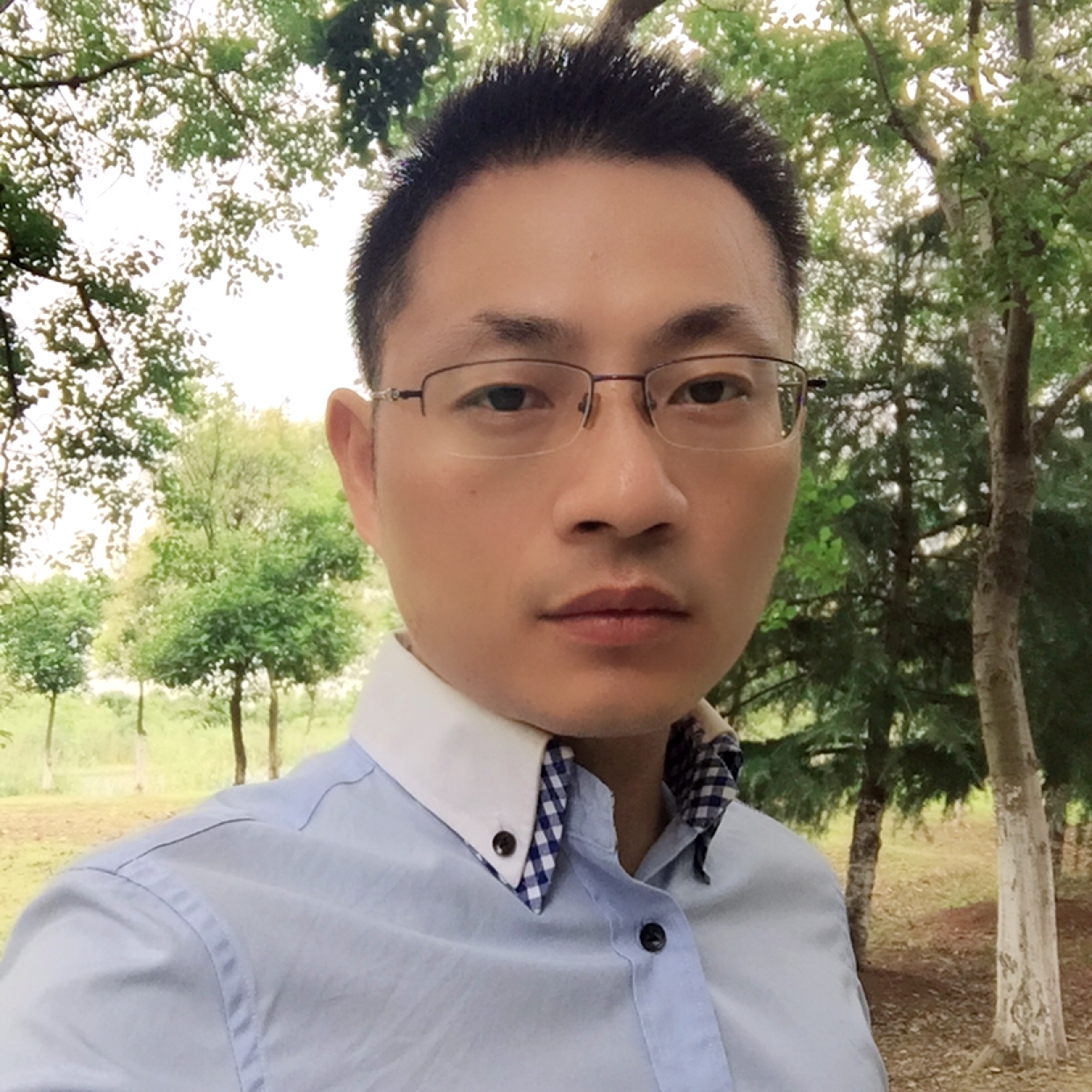 秀发顺心的照片