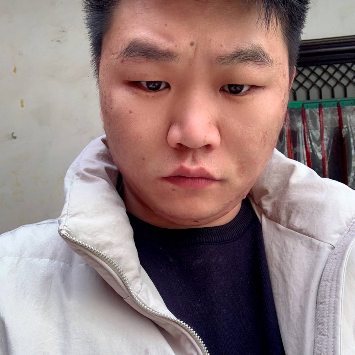 苑战胜的照片