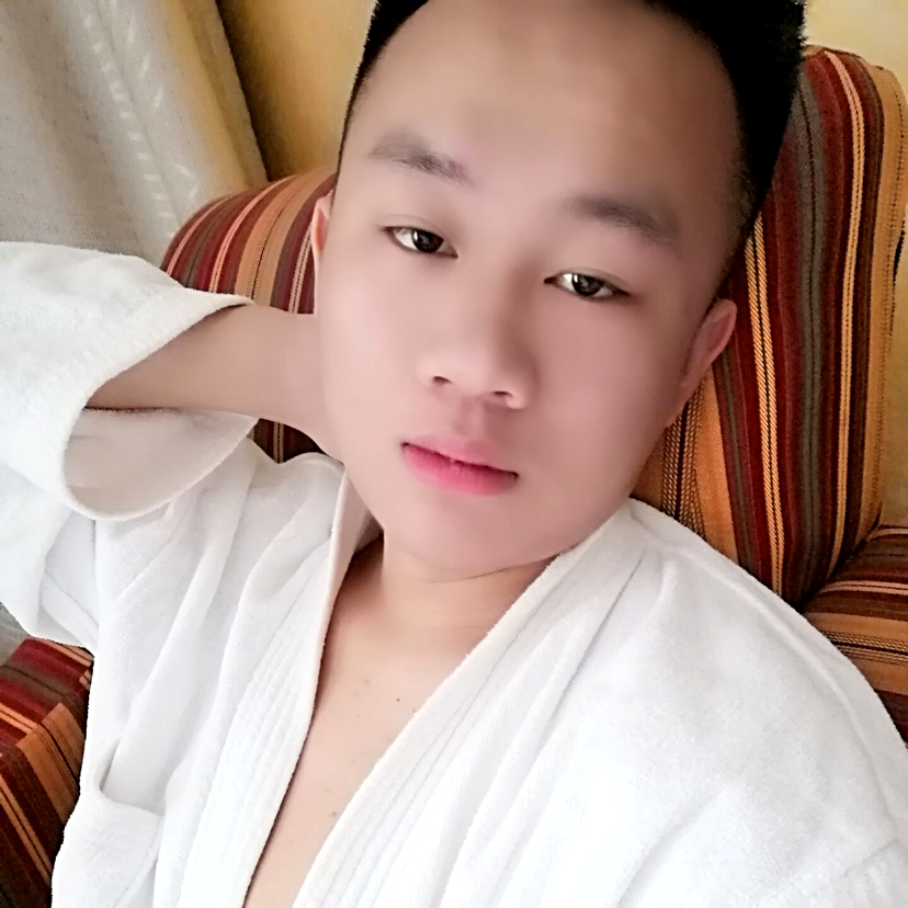 小蒙探花。的照片