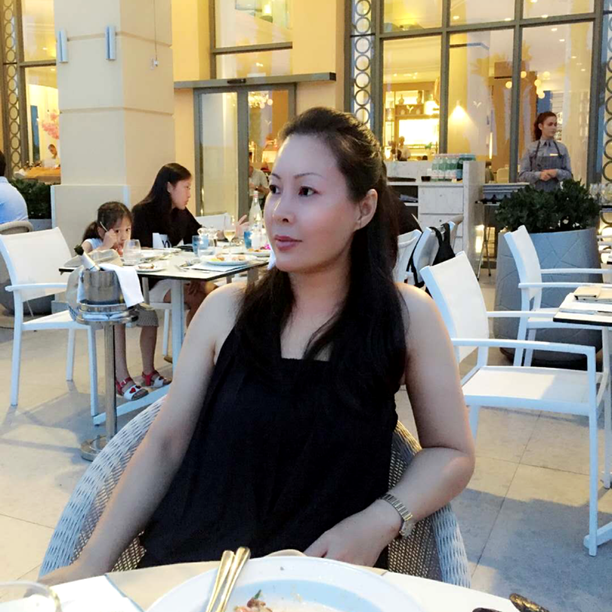 高跟鞋优美，的照片
