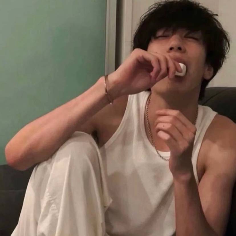 年轻de露丝的照片