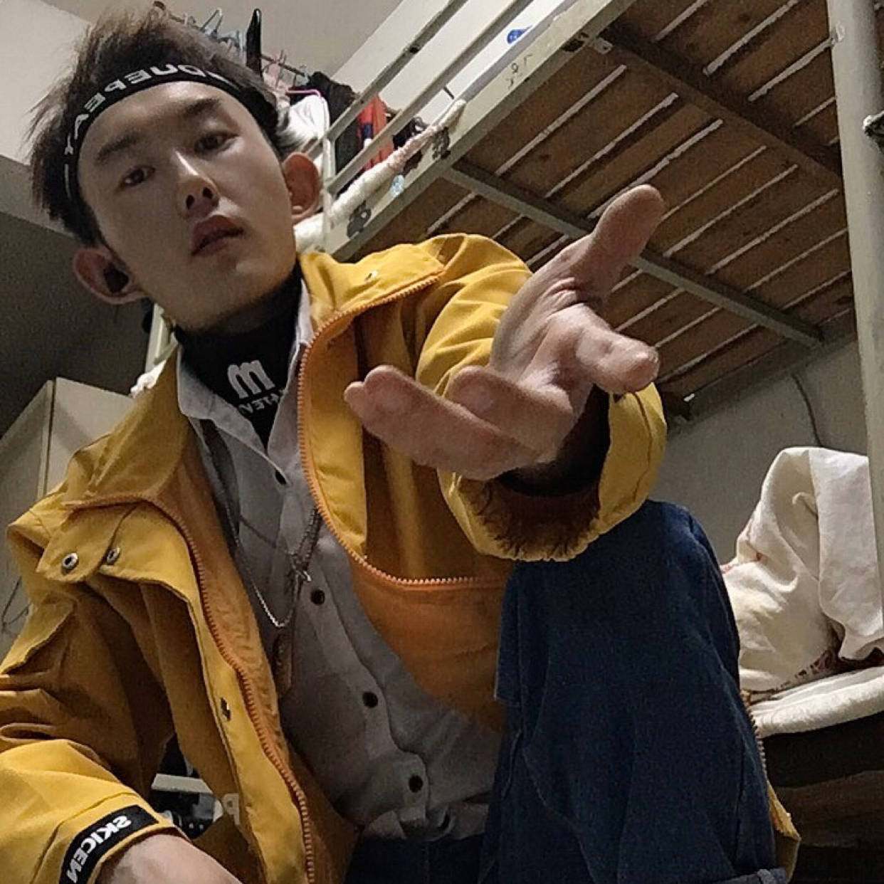 梦影吃醋沉默的照片