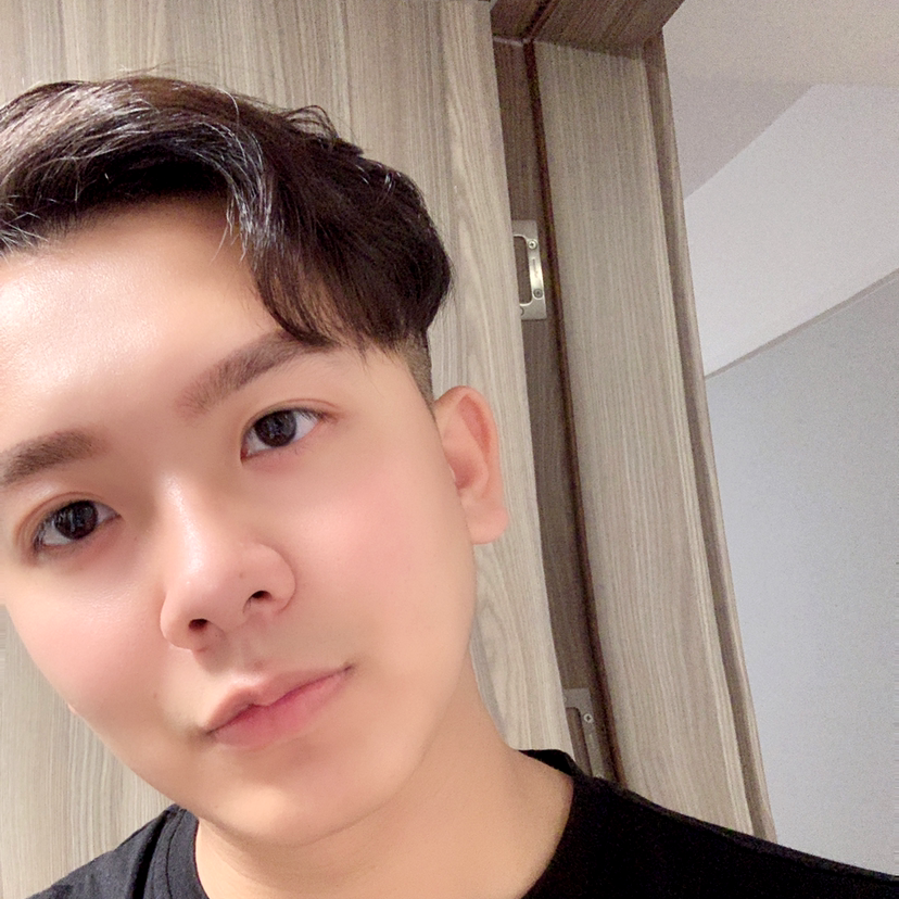 英勇等待心锁的照片