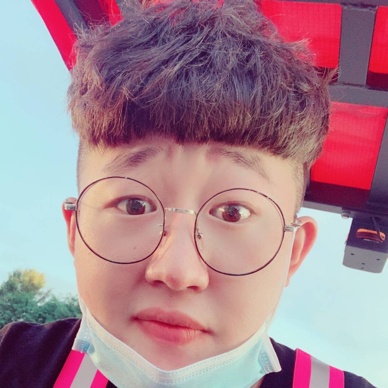 A啊哈的照片