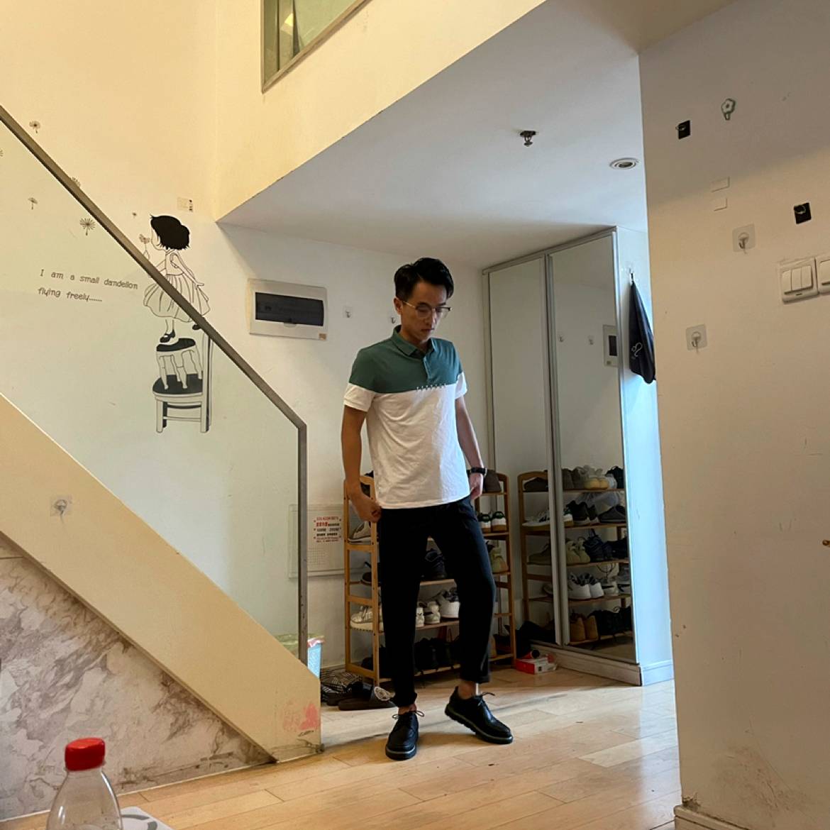 青栀紧张的照片