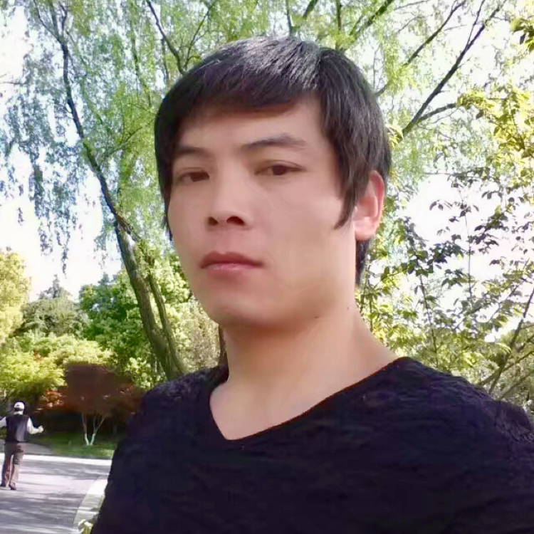 冷月挽手如意的照片