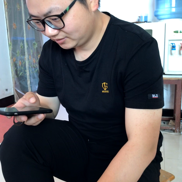 万大人的照片
