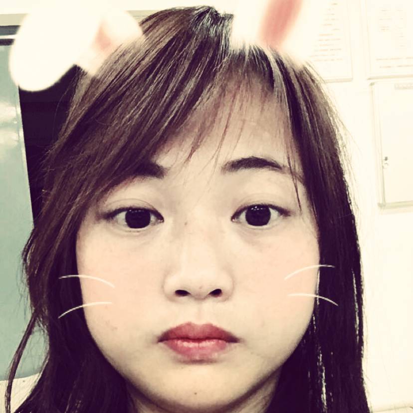 嚛妮子的照片