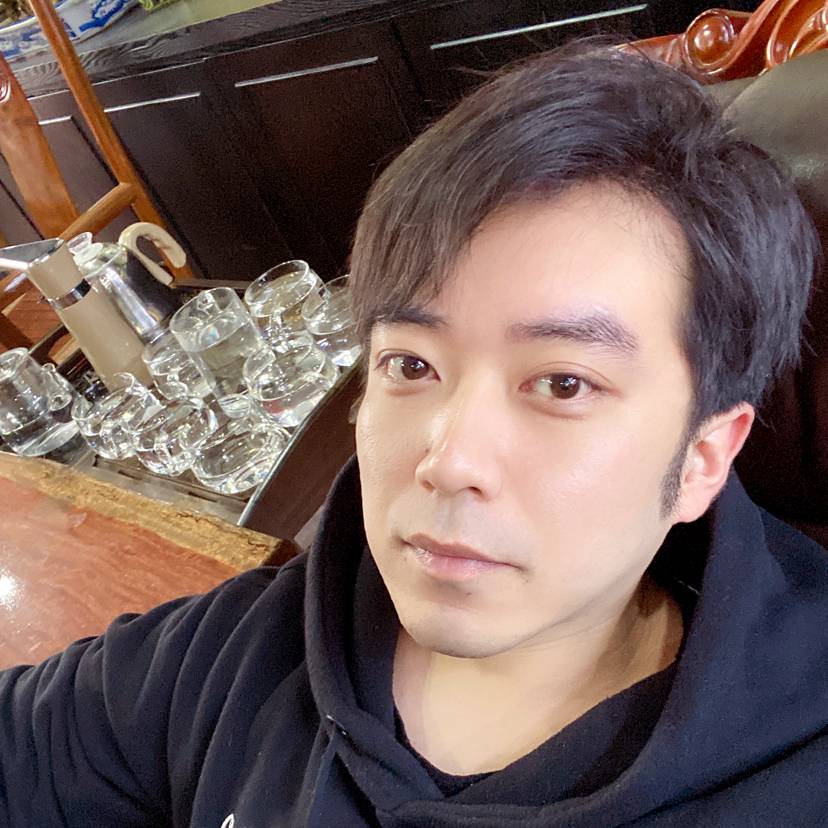 一块布钢铁的照片