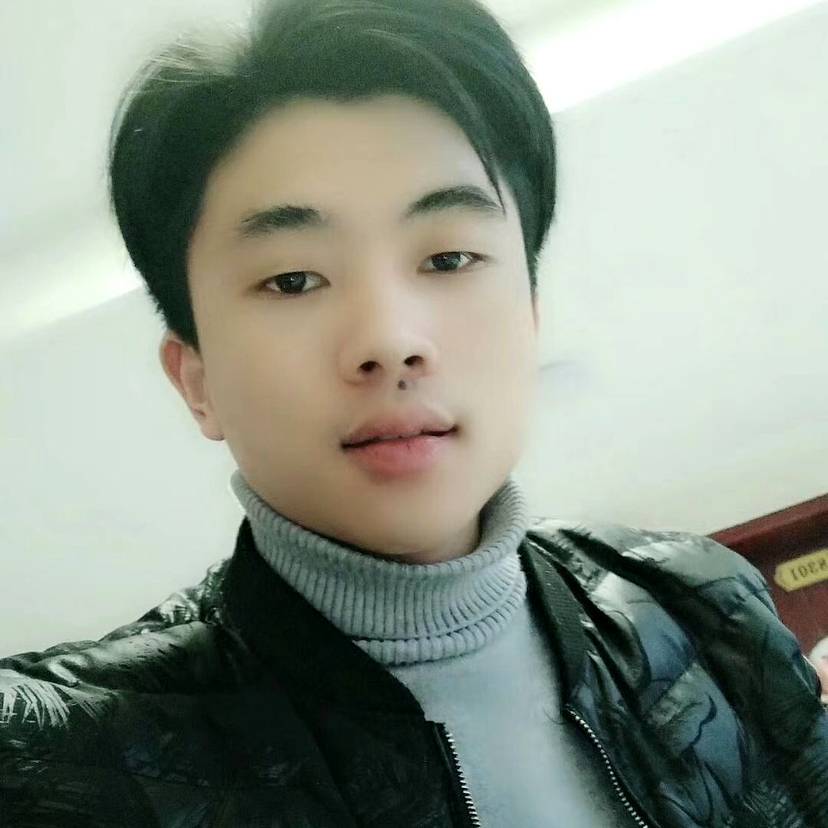 小僧人的照片