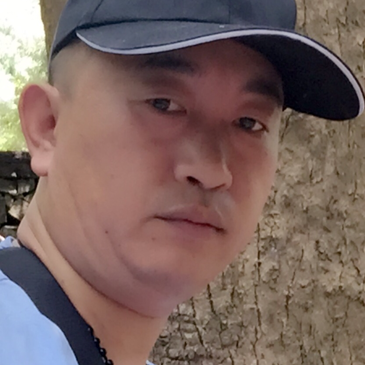 歾情的照片