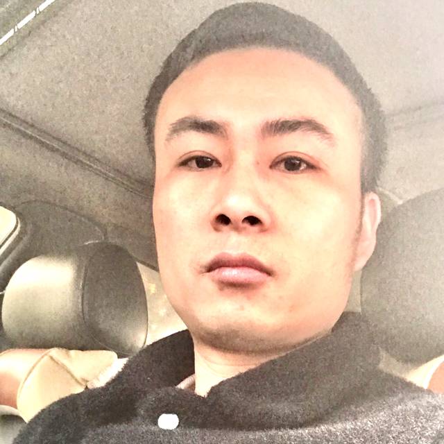 衬衫与独特的照片
