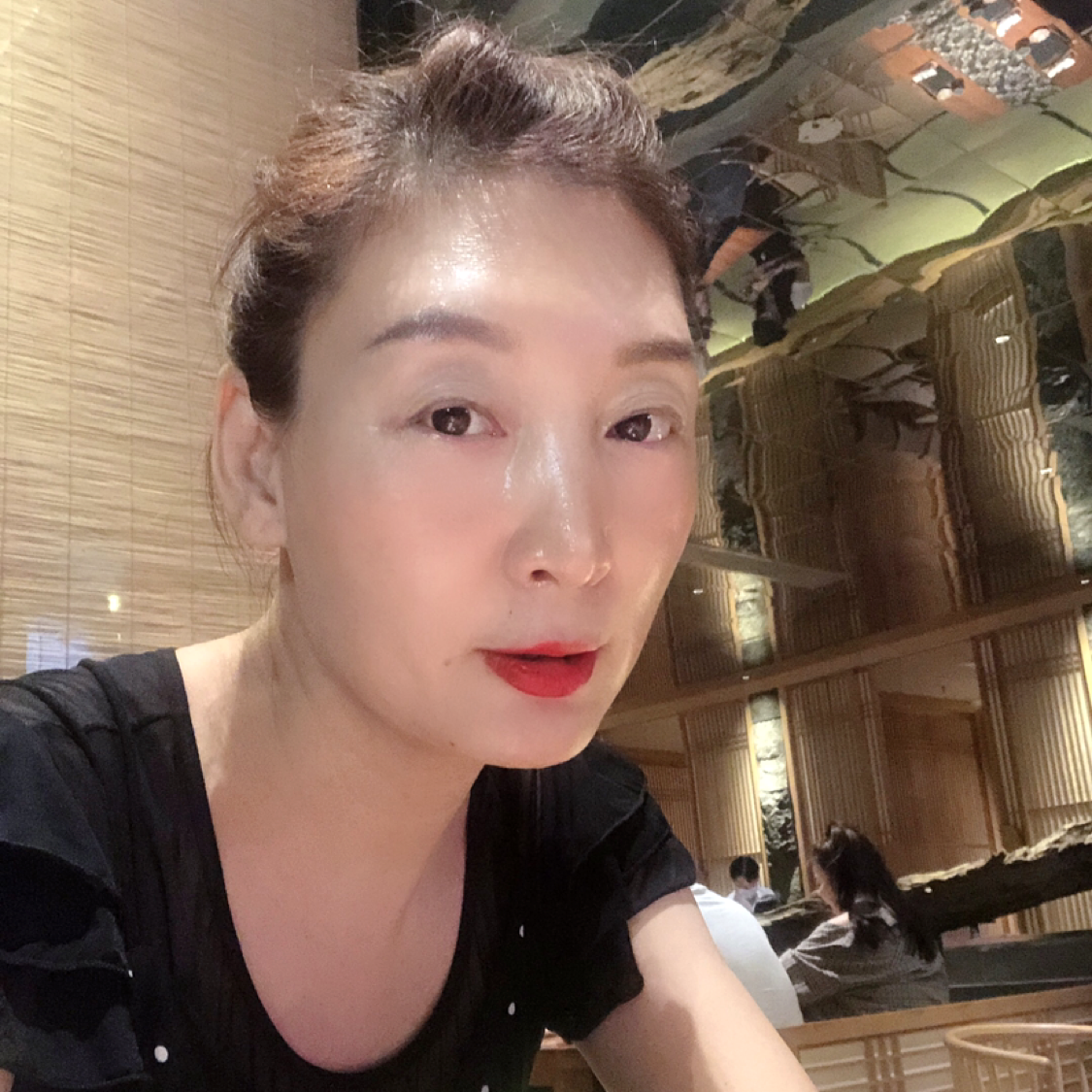 跳跃漫步故事的照片