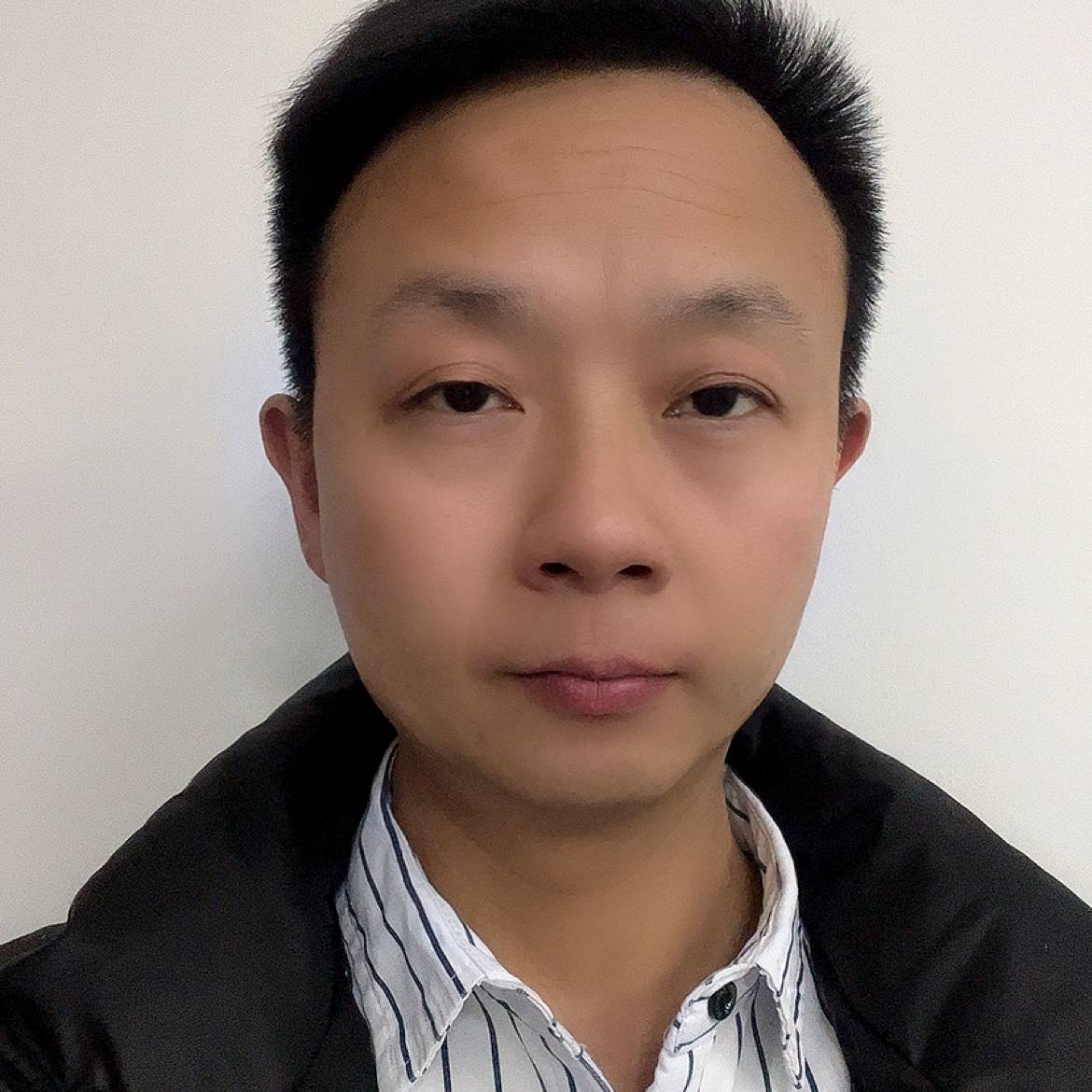 月光放弃坚定的照片