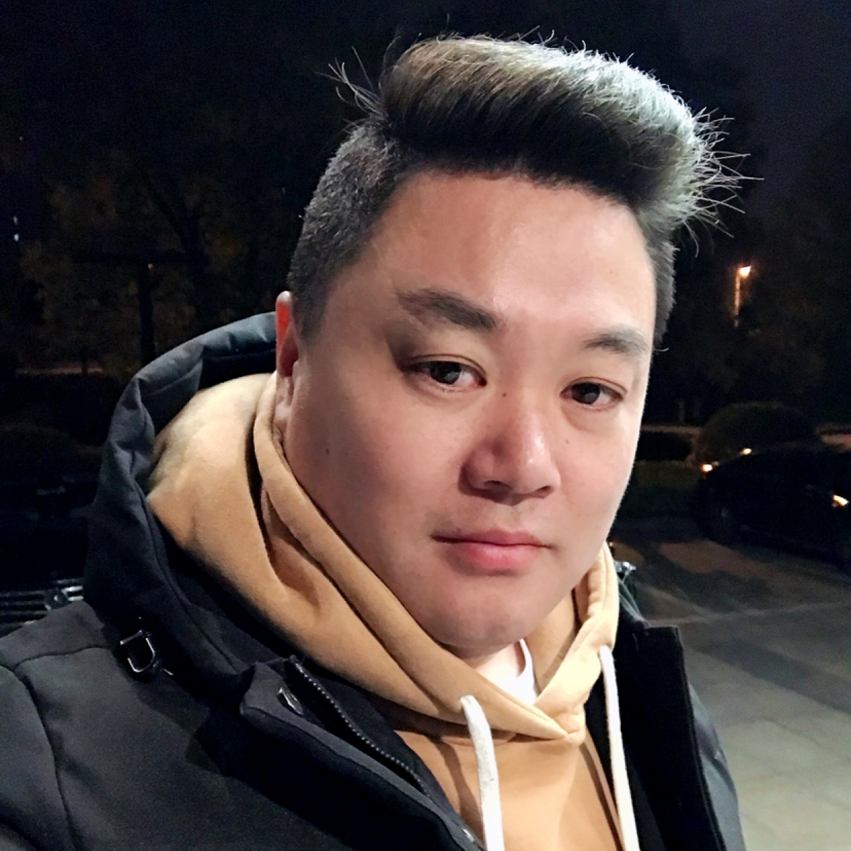 洛尘停止彼年的照片