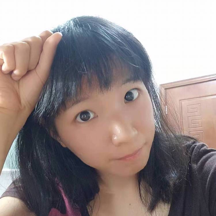 梁泳君的照片