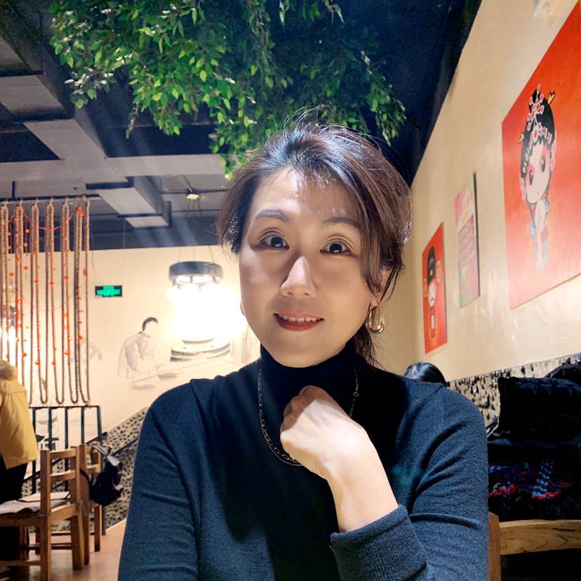 发卡邂逅动听的照片