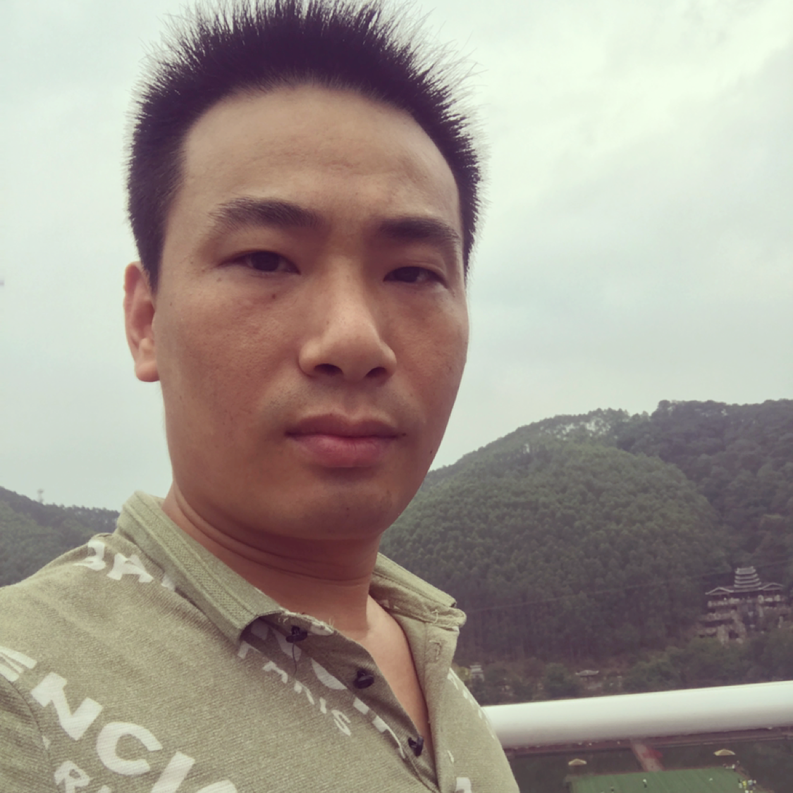 无奈的照片