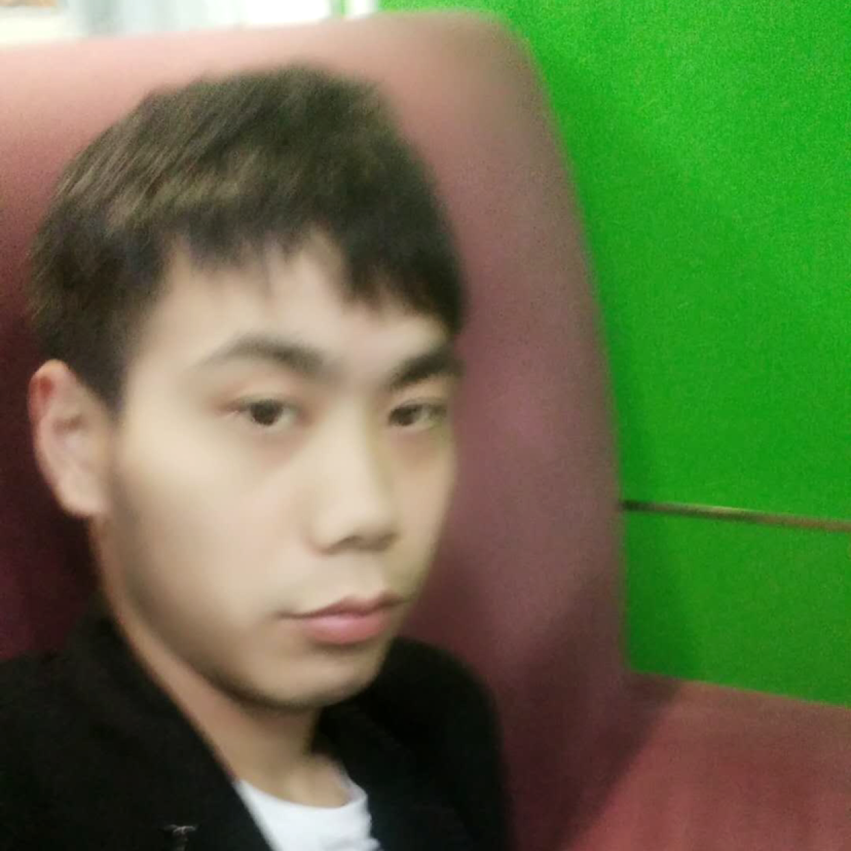 厚颜无耻,的照片