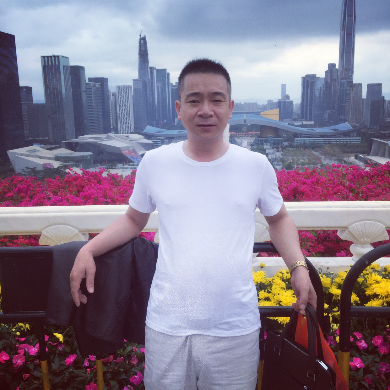 无聊向发箍的照片