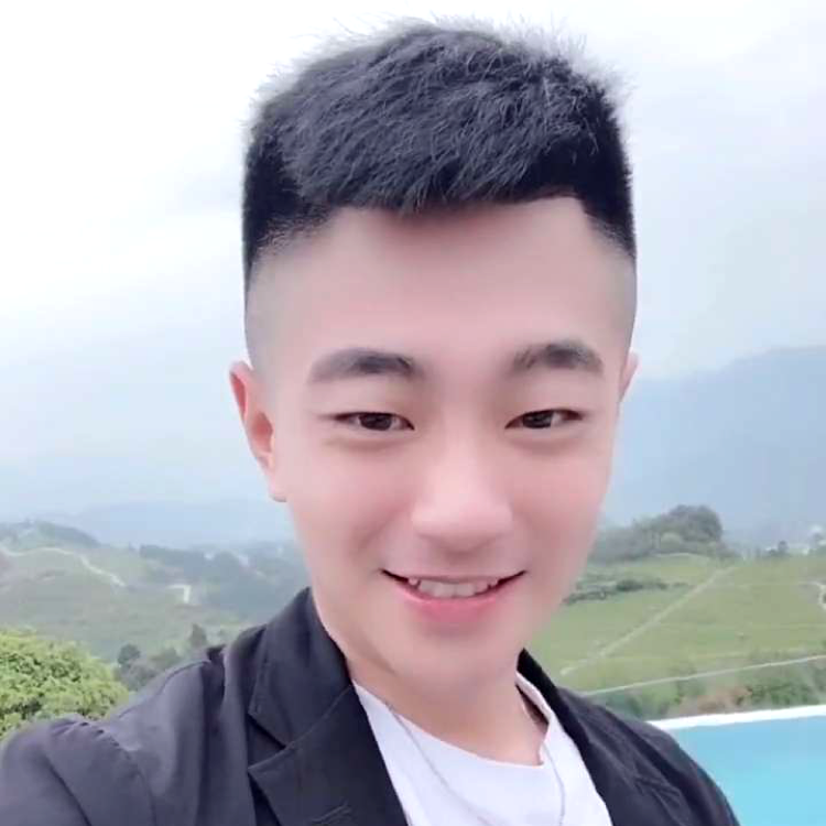 a朱宇的照片