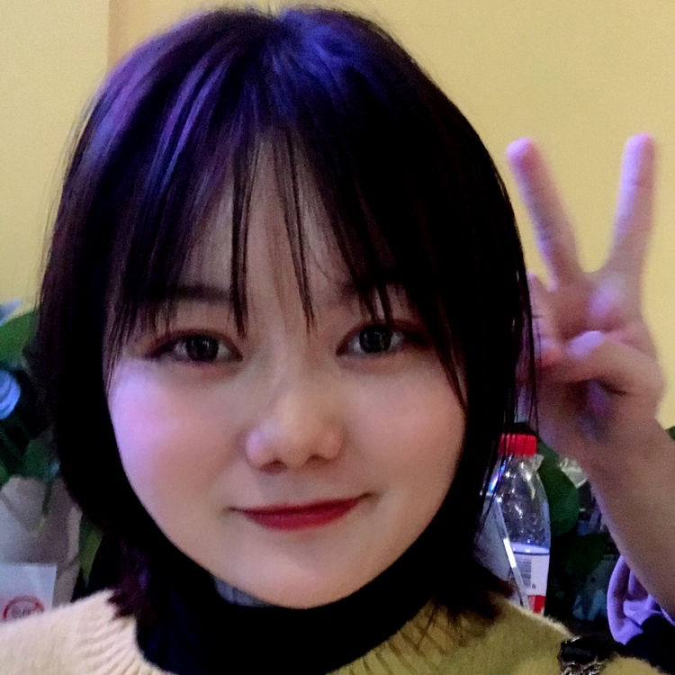 婚恋交友网红娘谢薇的照片