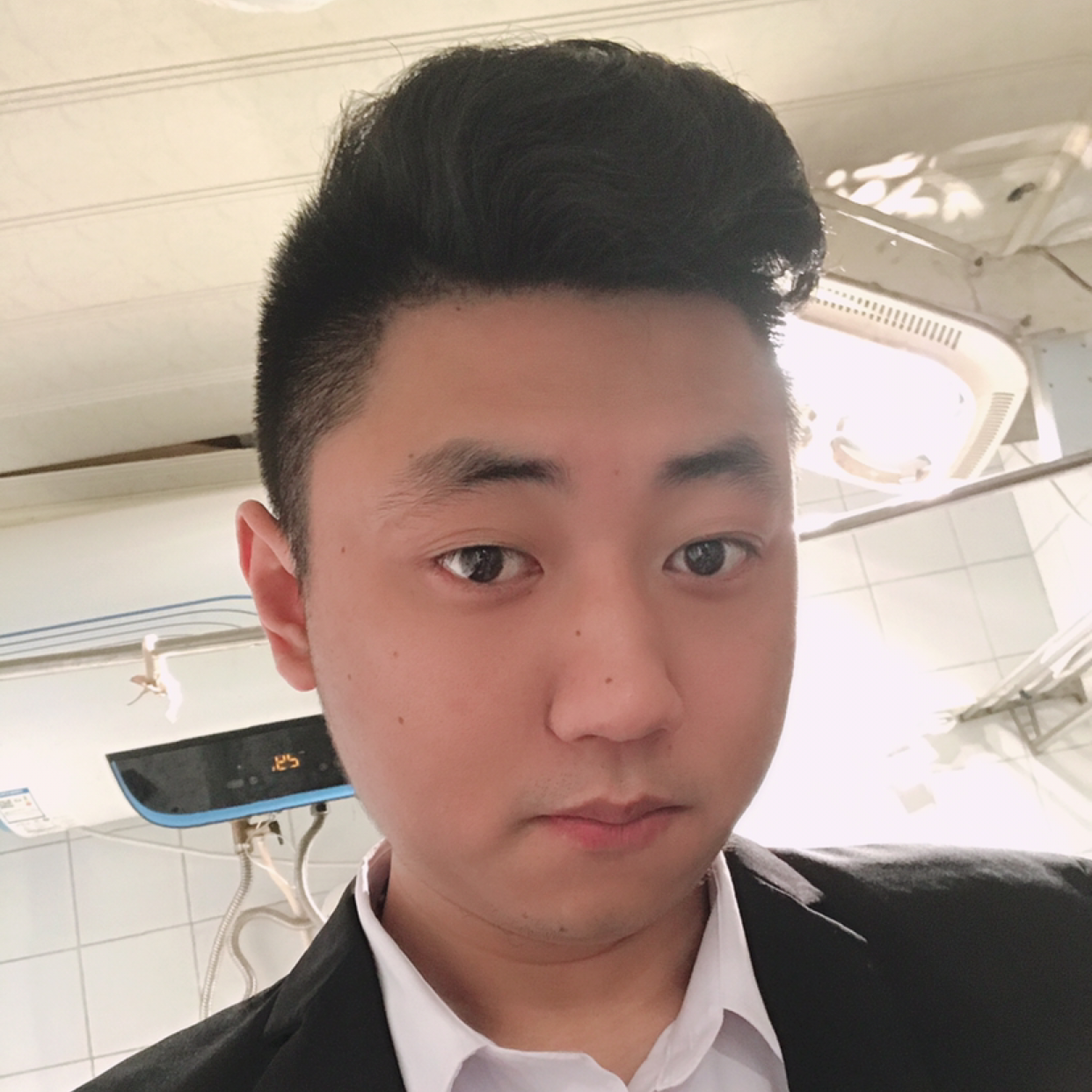 莫小昱的照片