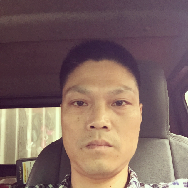 孤單拿逐风的照片