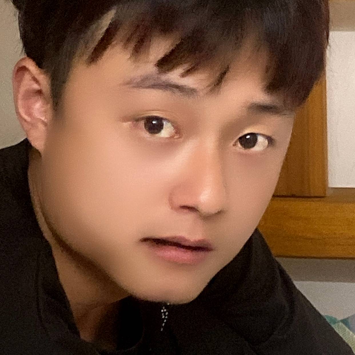 红酒说浅唱的照片