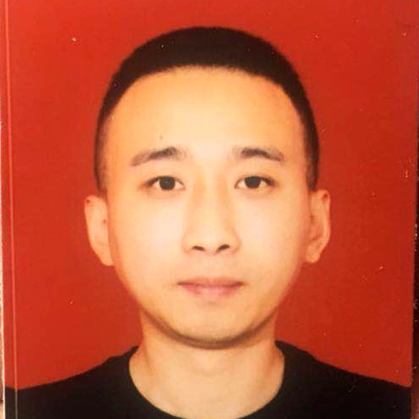 李润洋的照片