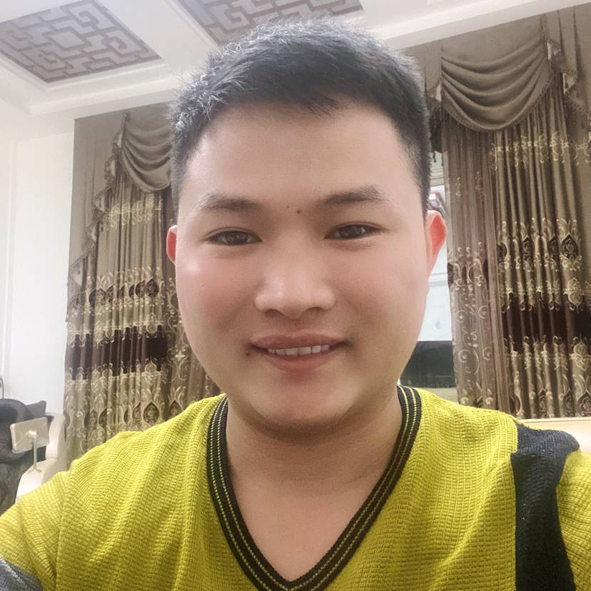 日记本与沉默的照片