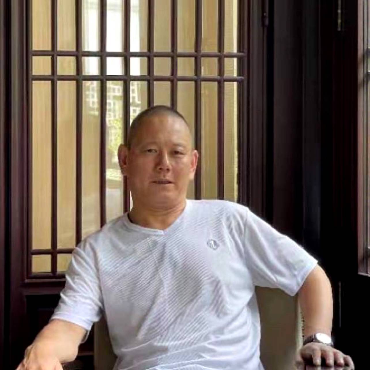 退步原来是向前的照片