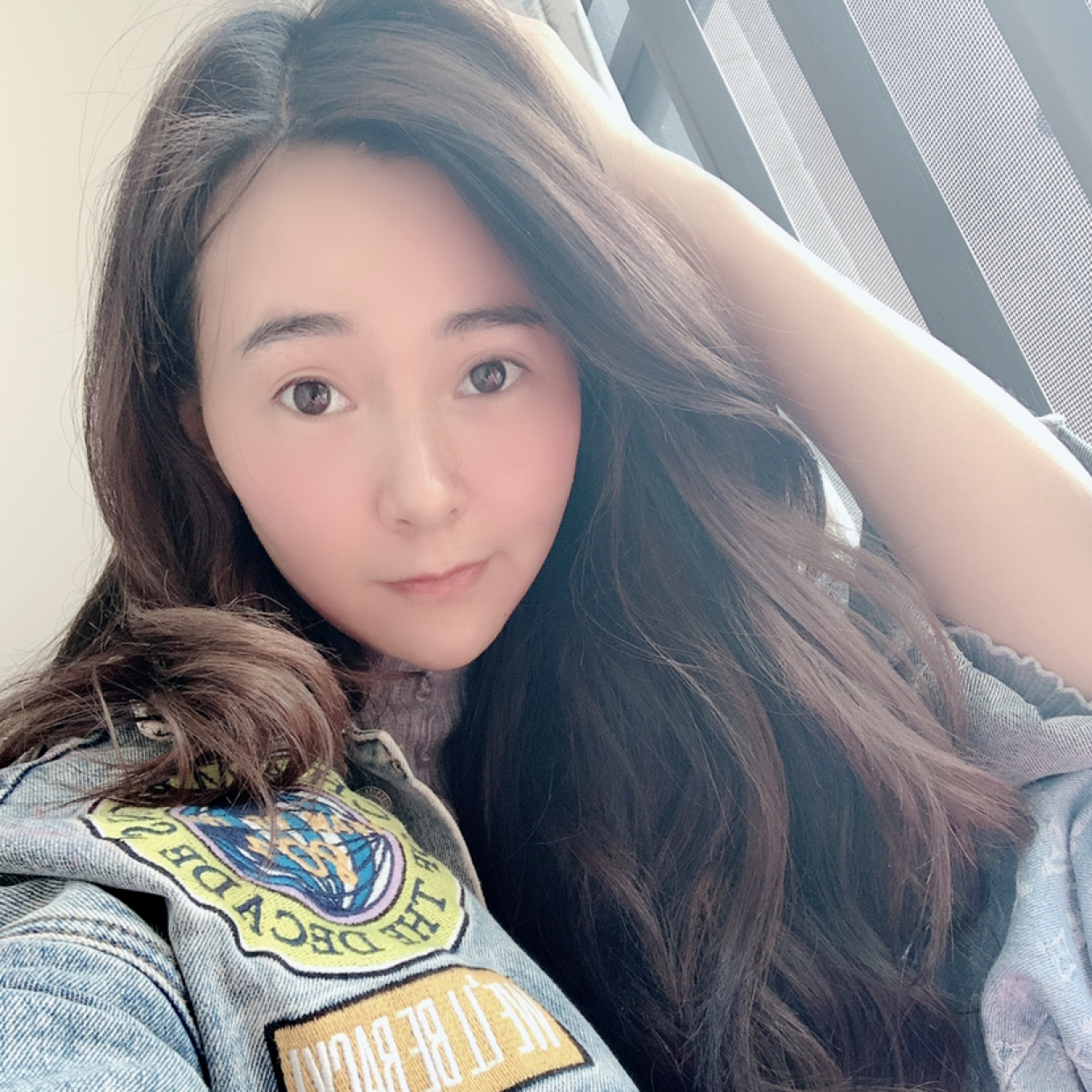 迅速踢月饼的照片