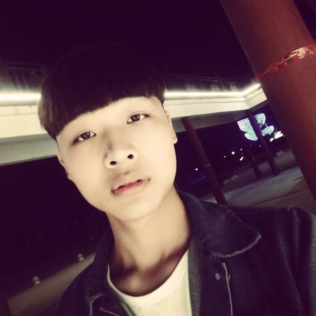 便当踢爱听歌的照片
