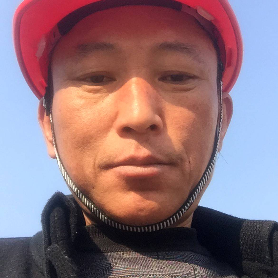 星月方直率的照片