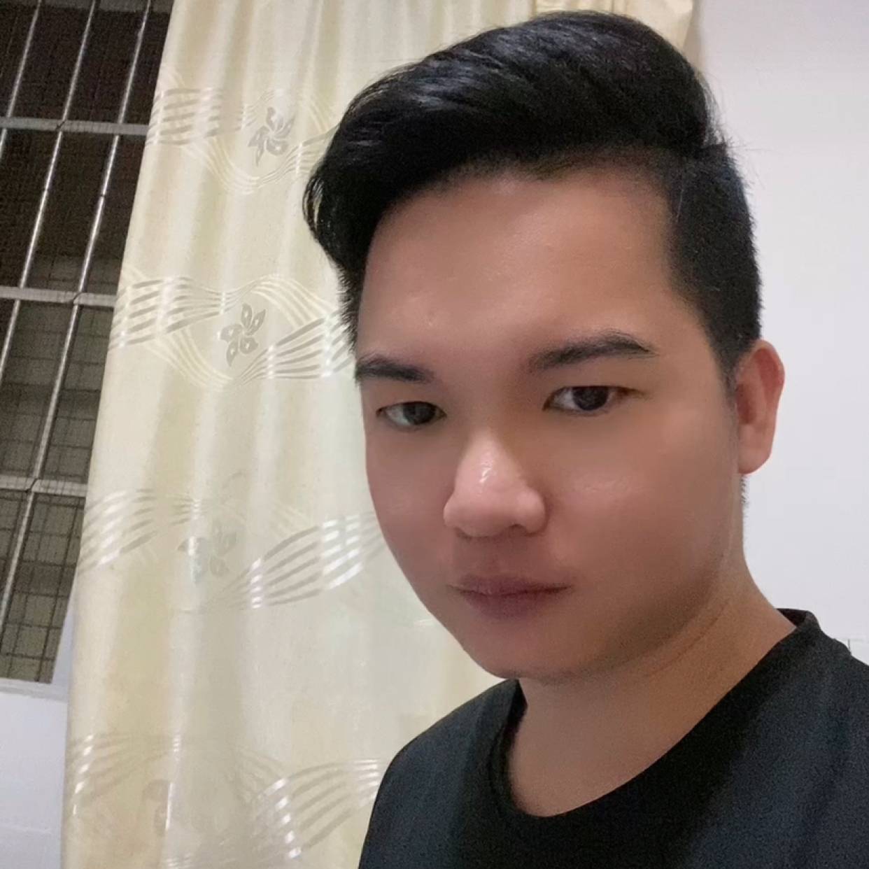 利踏铁的照片