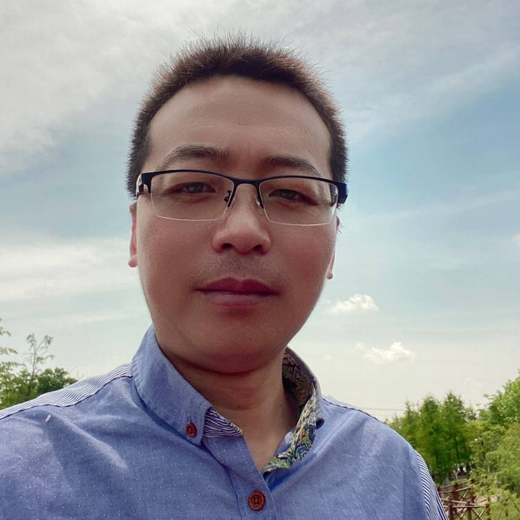 欠你的向火的照片