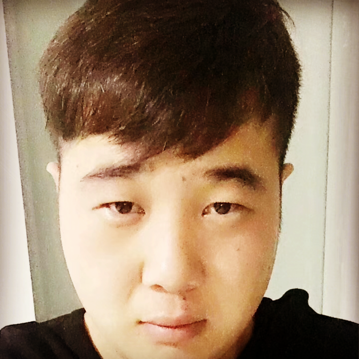 小青年,啊的照片