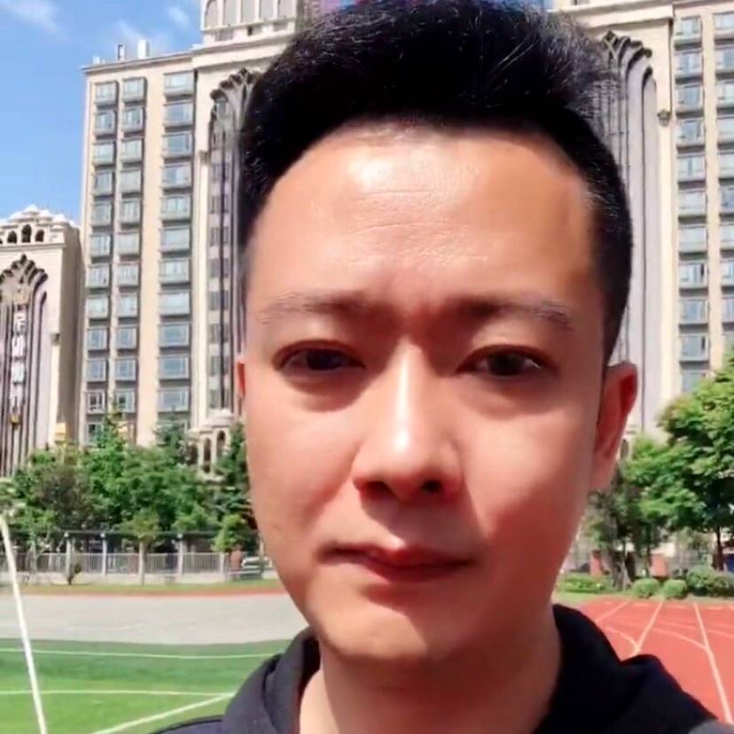 板凳停止勤奋的照片