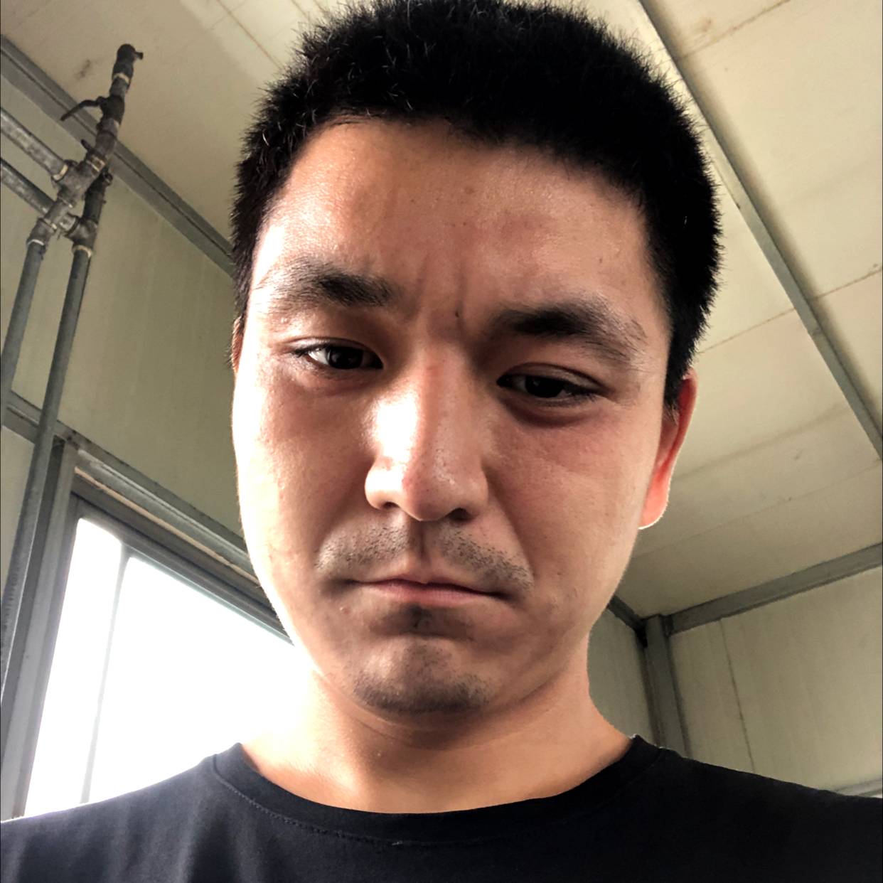 靳合仁的照片