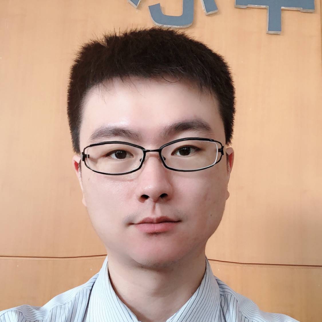 图拉扬的照片