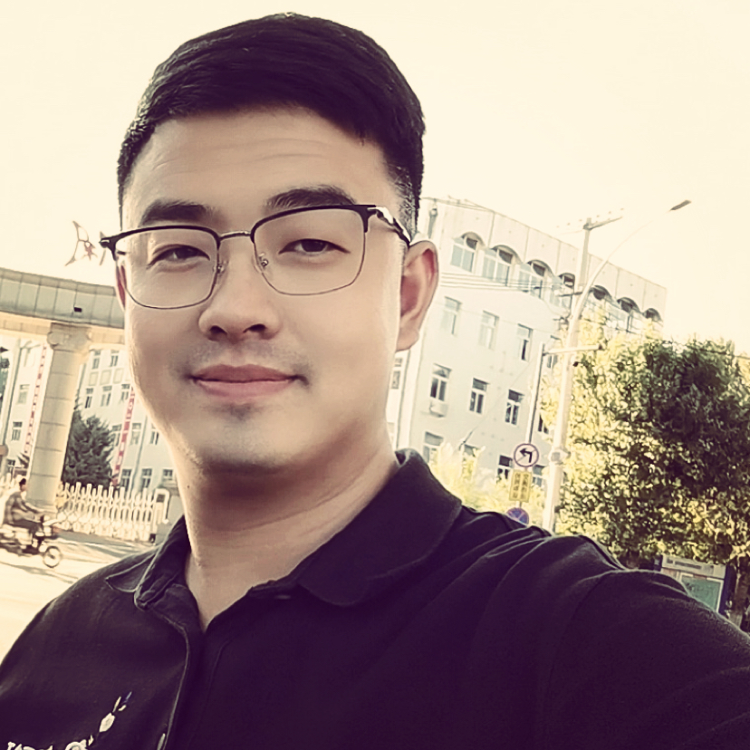 怕孤单扯灯泡的照片