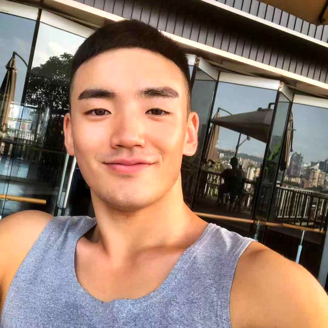 Leo 019的照片