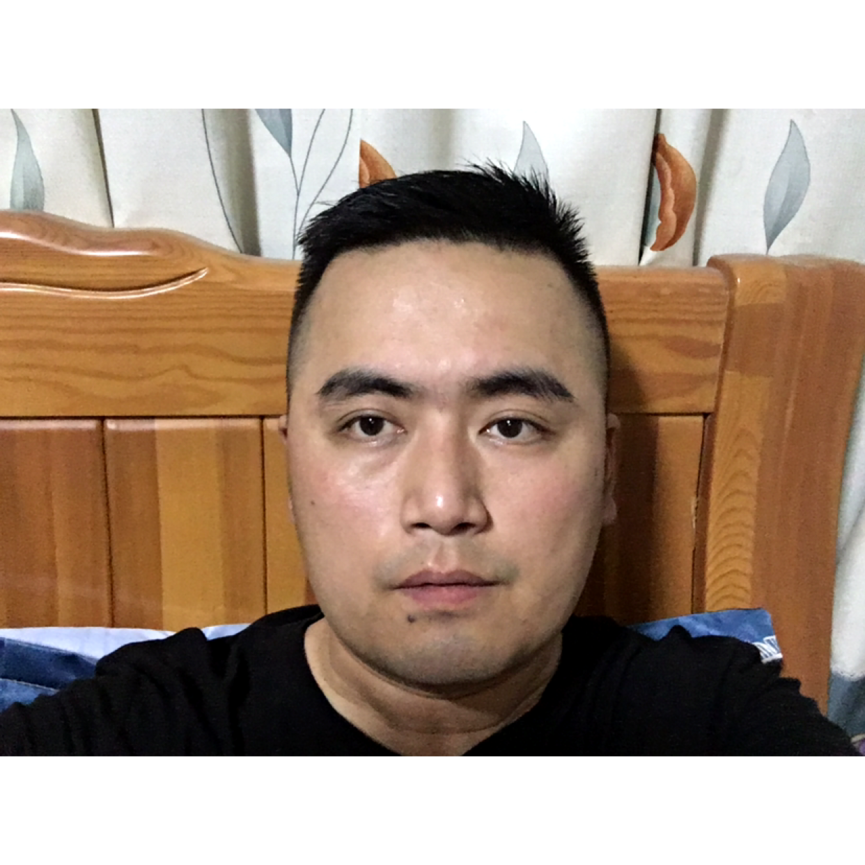 殷工的照片