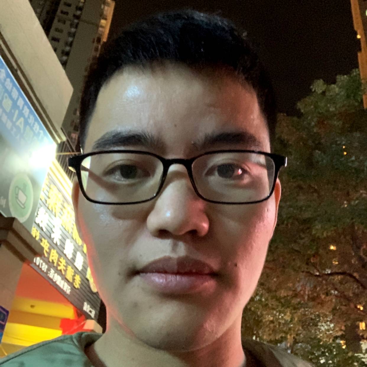 草头由包的照片
